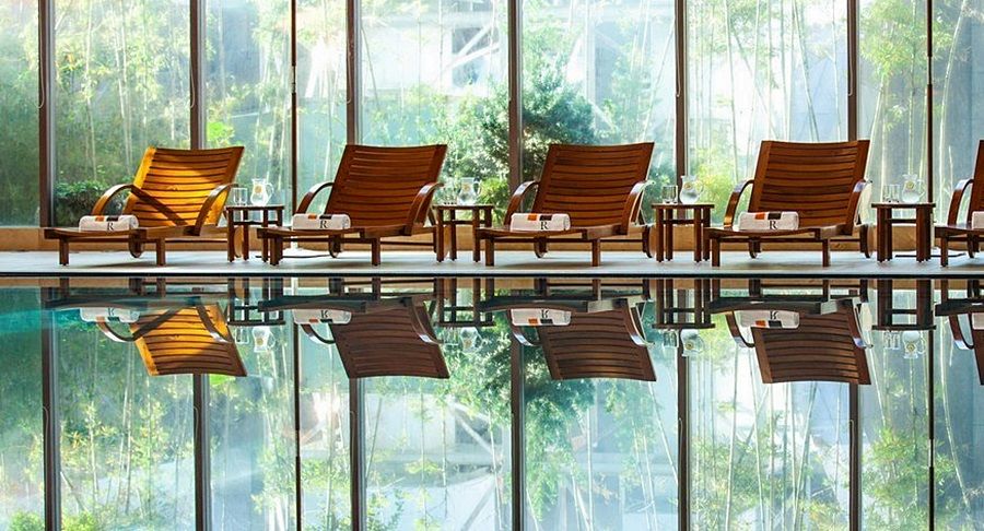 Renaissance Wuhan Hotel Экстерьер фото